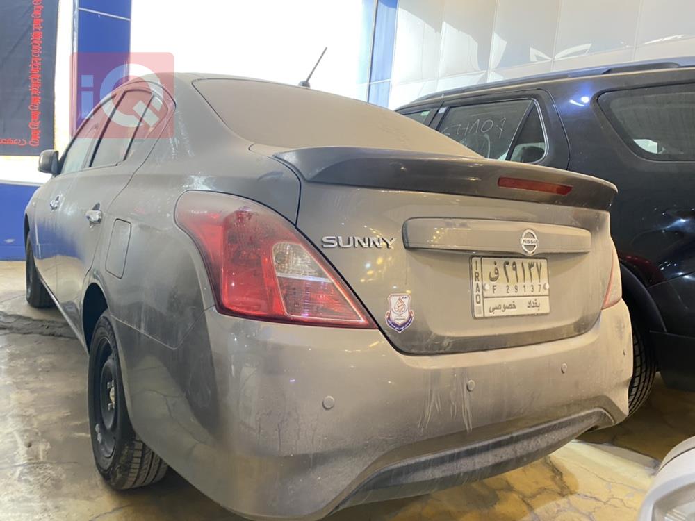 Nissan Sunny
